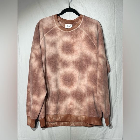 Feat Blanket Blend Men’s Crewneck - Picture 1 of 7